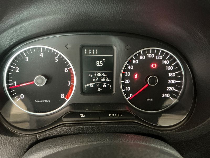 Volkswagen Polo 1.4 FSI Comfortline 2010 – снимка 4