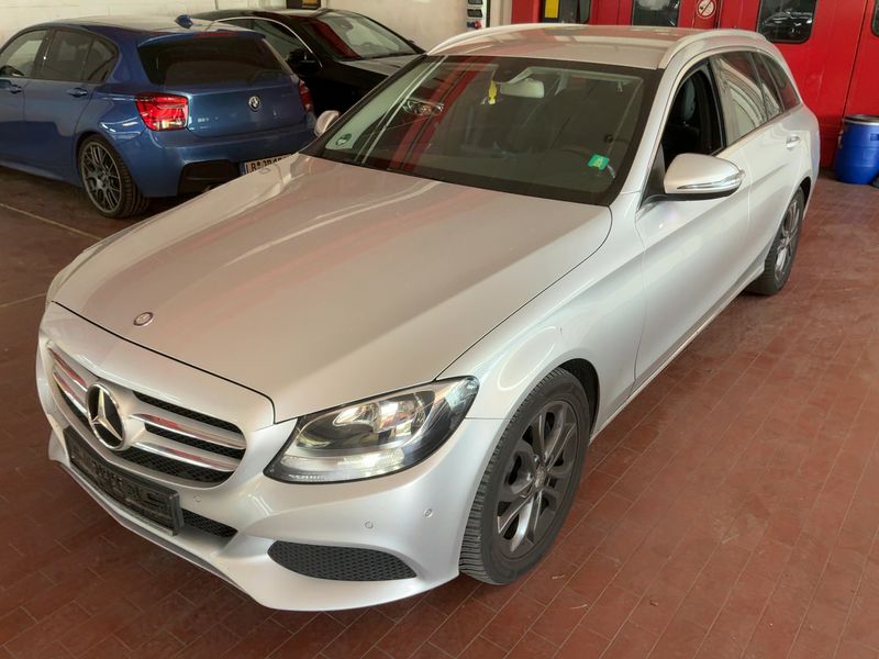 Mercedes-Benz C-Klasse C 180 CGI T 2015 – снимка 1