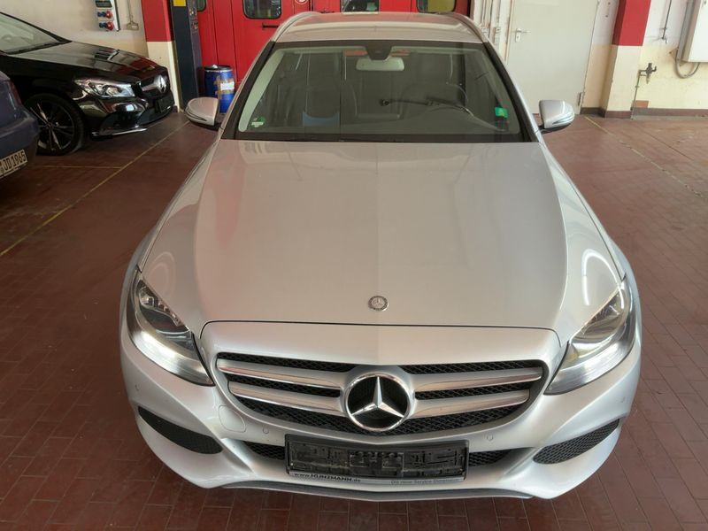 Mercedes-Benz C-Klasse C 180 CGI T 2015 – снимка 14