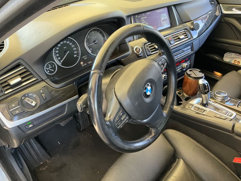 BMW 5er 525d xDrive 2014 – снимка 27