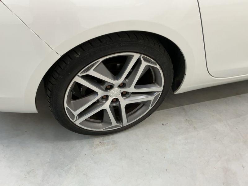 Peugeot 308 2.0 Blue-HDi Allure 2015 – снимка 9