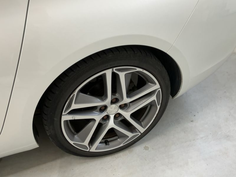 Peugeot 308 2.0 Blue-HDi Allure 2015 – снимка 5