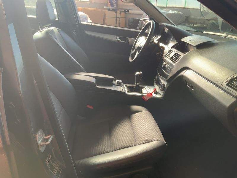 Mercedes-Benz C-Klasse C 200 CDI T Avantgarde 2008 – снимка 11