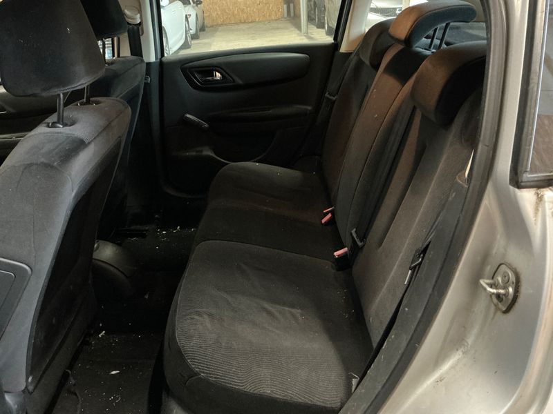 Citroen C4 1.6 HDi Confort 2010 – снимка 7
