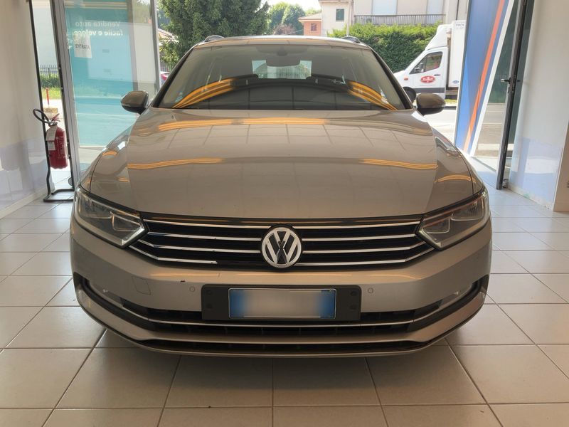 Volkswagen Passat 2.0 TDI Business Line BlueMotion Tech 2015 – снимка 14