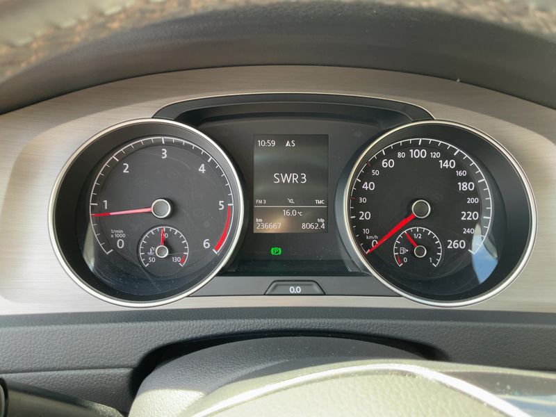 Volkswagen Golf VII 2.0 TDI Comfortline BlueMotion Tech 2014 – снимка 18