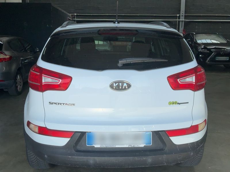 Kia Sportage 1.7 CRDi Premium 2WD 2012 – снимка 7