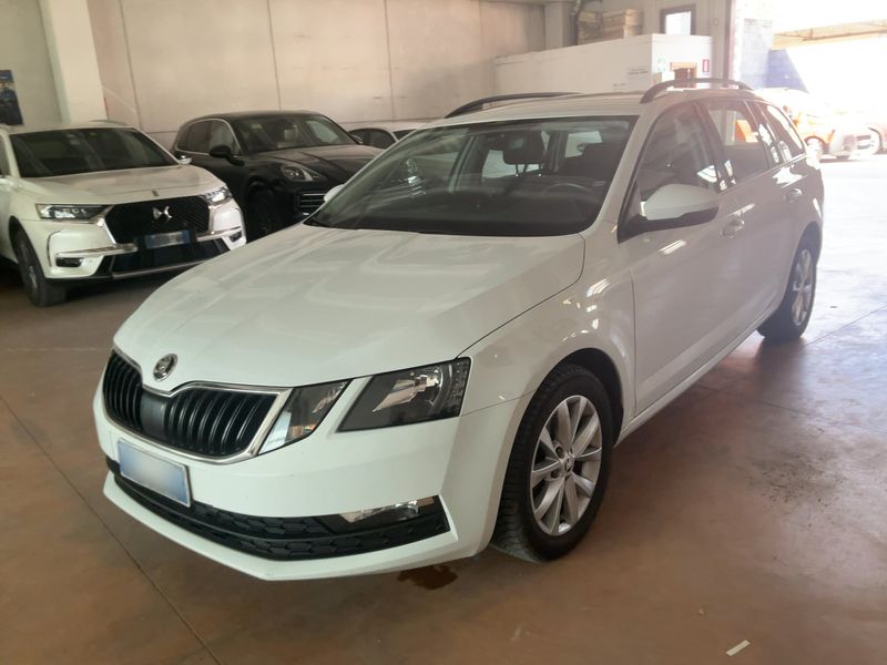 Skoda Octavia 1.6 TDI Executive 2019 – снимка 1