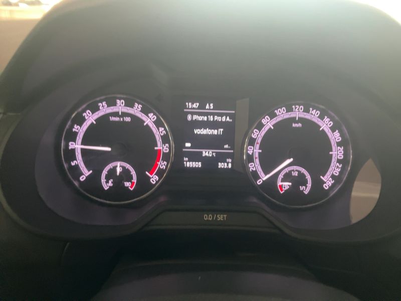 Skoda Octavia 1.6 TDI Executive 2019 – снимка 18