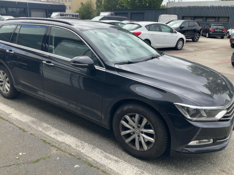 Volkswagen Passat 2.0 TDI Comfortline BlueMotion Tech 2017 – снимка 12