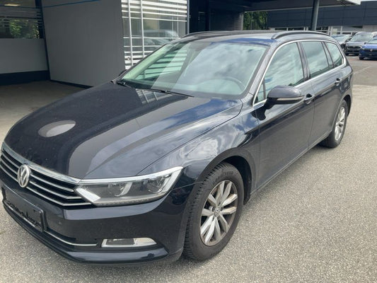 Volkswagen Passat 2.0 TDI Comfortline BlueMotion Tech 2017 – снимка 1