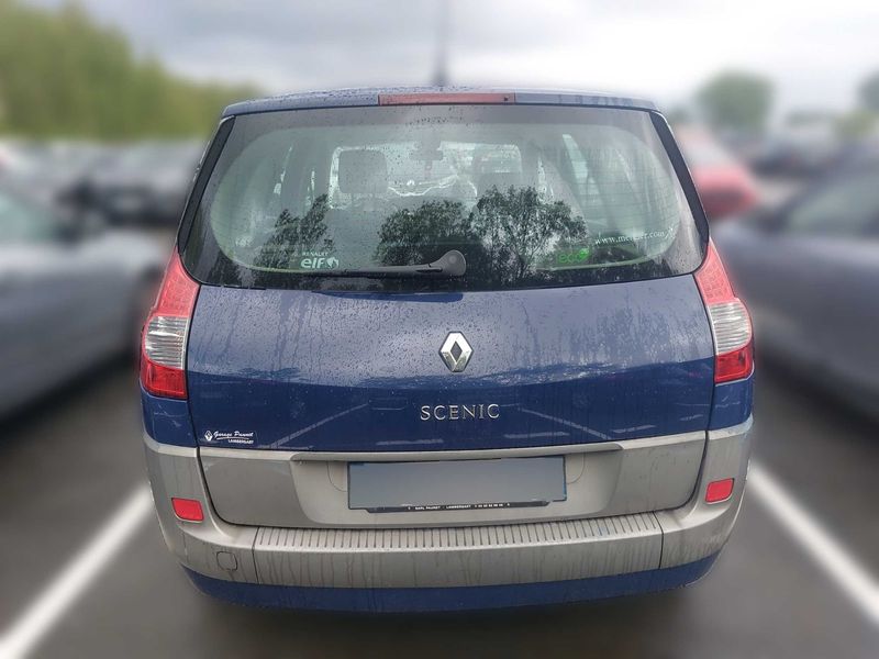 Renault Grand Scenic 1.5 dCi Carminat 2009 – снимка 4