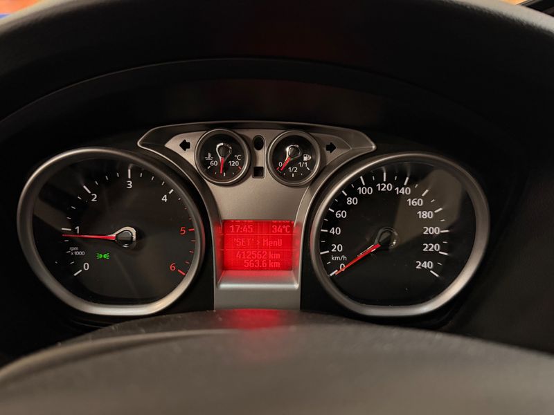Ford Focus 1.8 TDCi Titanium 2008 – снимка 4