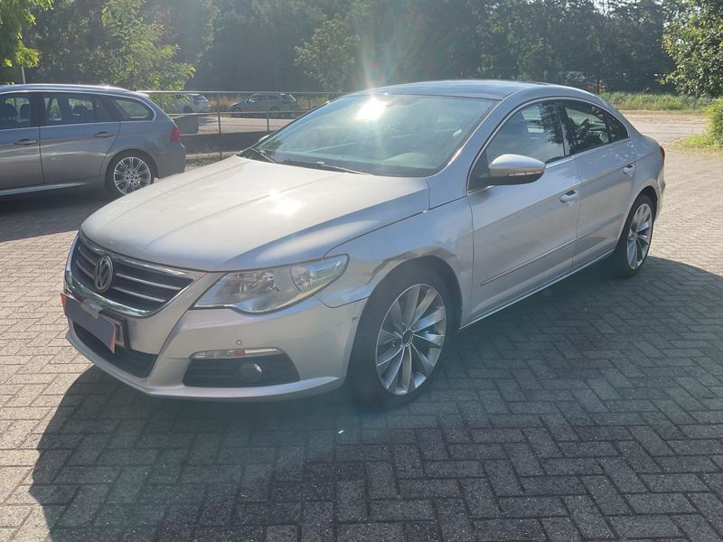 Volkswagen Passat CC 1.8 TSI 2010 – снимка 1