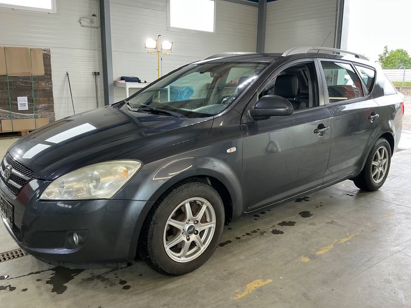 Kia cee'd 2.0 CRDi Active Pro 2007 – снимка 1