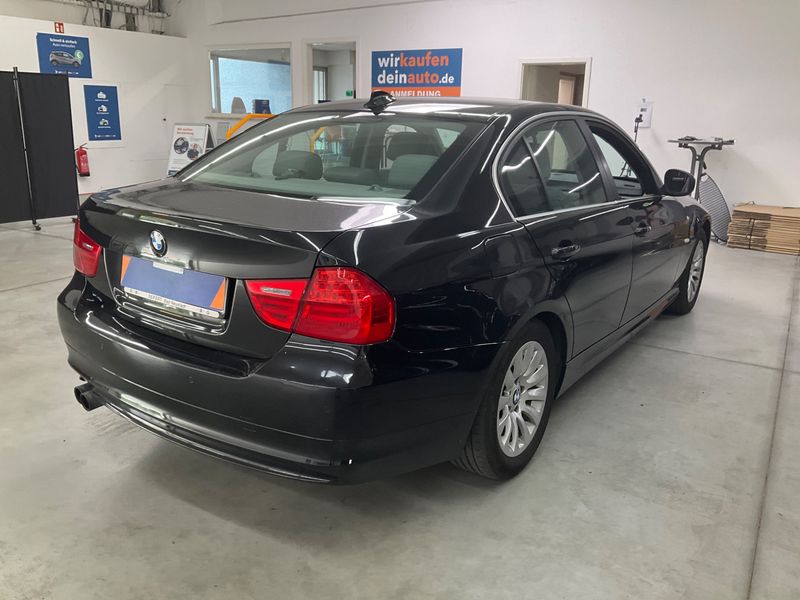 BMW 3er 325i 2009 – снимка 2