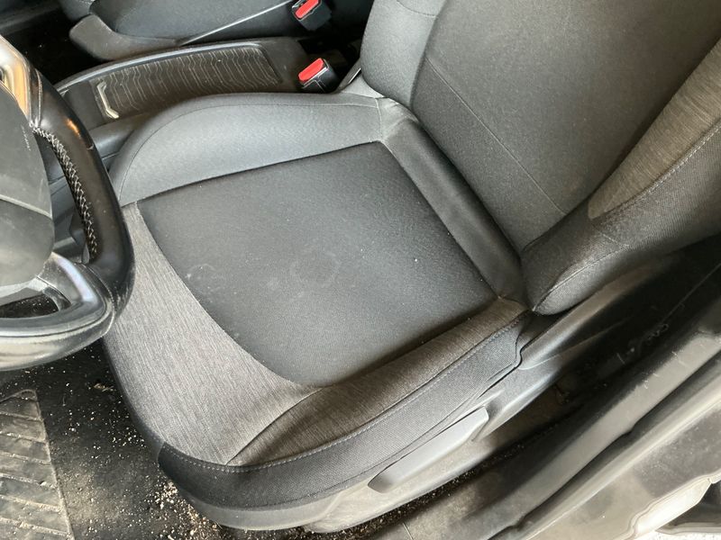 Citroen C4 Grand Picasso 1.6 Blue-HDi Feel 2017 – снимка 24