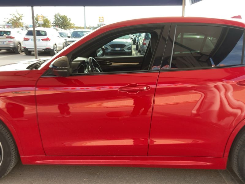 Alfa Romeo Stelvio 2.2 JTDM Veloce Q4 2022 – снимка 4