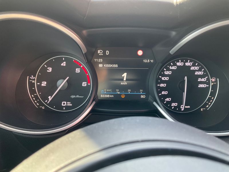 Alfa Romeo Stelvio 2.2 JTDM Veloce Q4 2022 – снимка 18