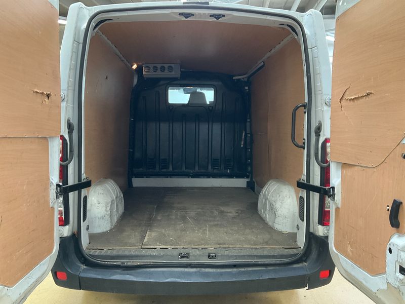 Renault Master 2.3 dCi L1H1 Ka 2,8t 2019 – снимка 15