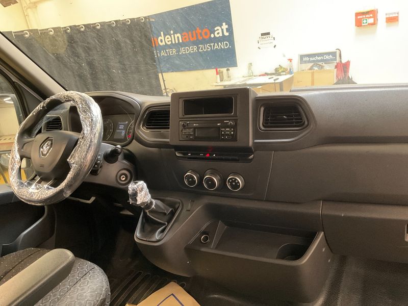 Renault Master 2.3 dCi L1H1 Ka 2,8t 2019 – снимка 17
