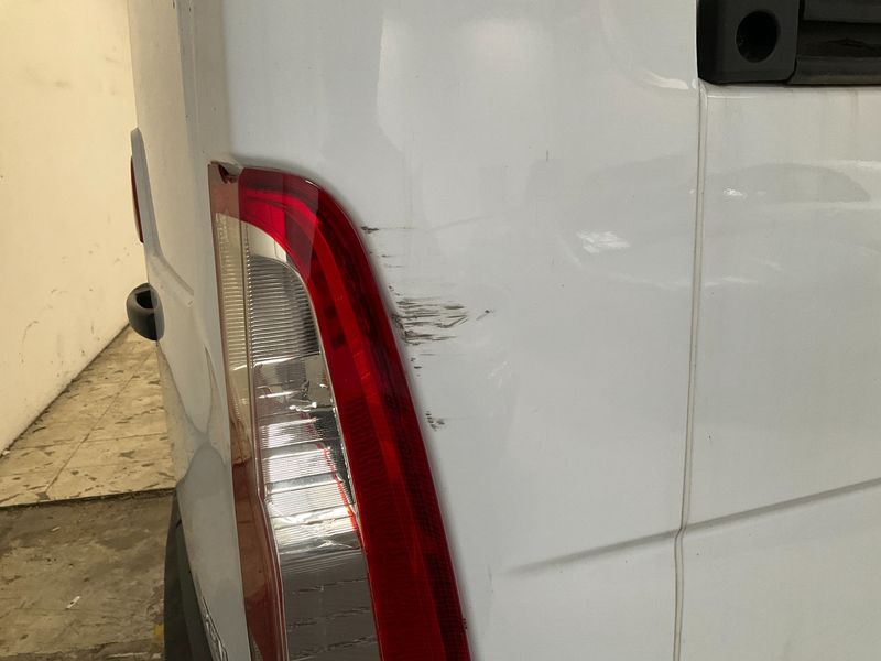 Renault Master 2.3 dCi L1H1 Ka 2,8t 2019 – снимка 32