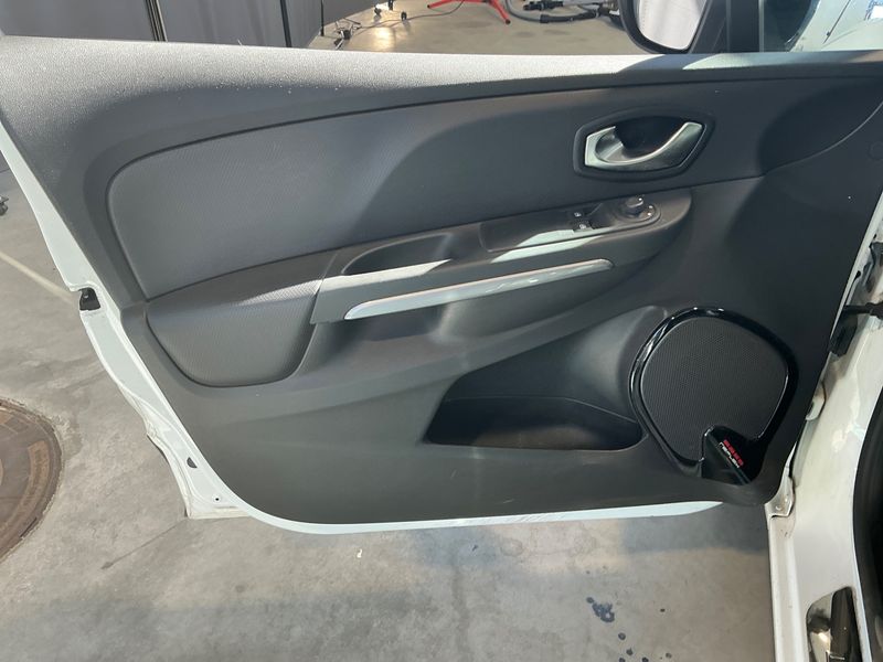 Renault Clio 0.9 Energy Limited 2016 – снимка 46