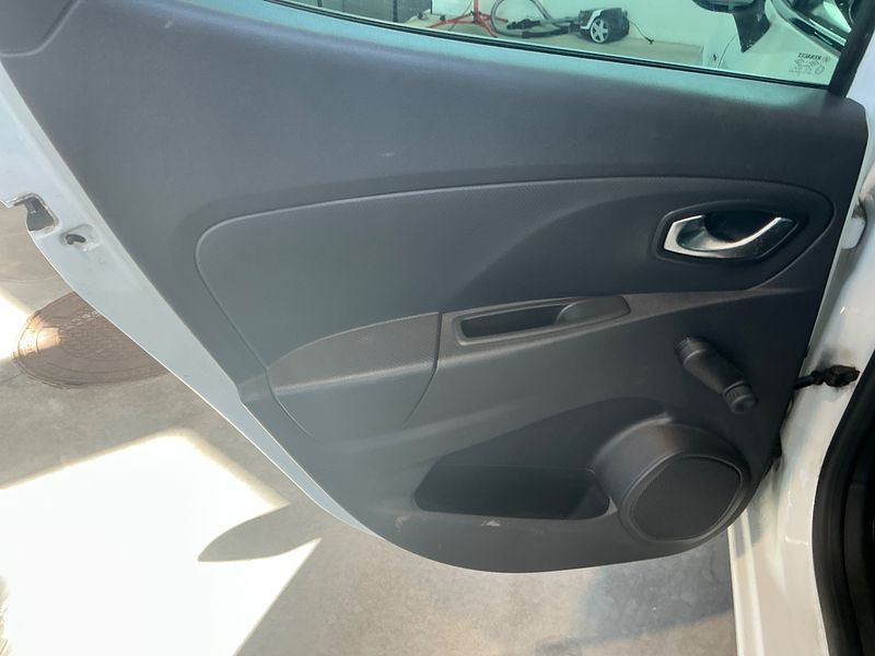 Renault Clio 0.9 Energy Limited 2016 – снимка 52
