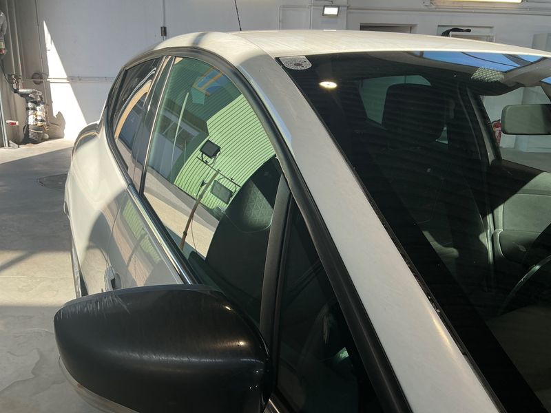 Renault Clio 0.9 Energy Limited 2016 – снимка 30
