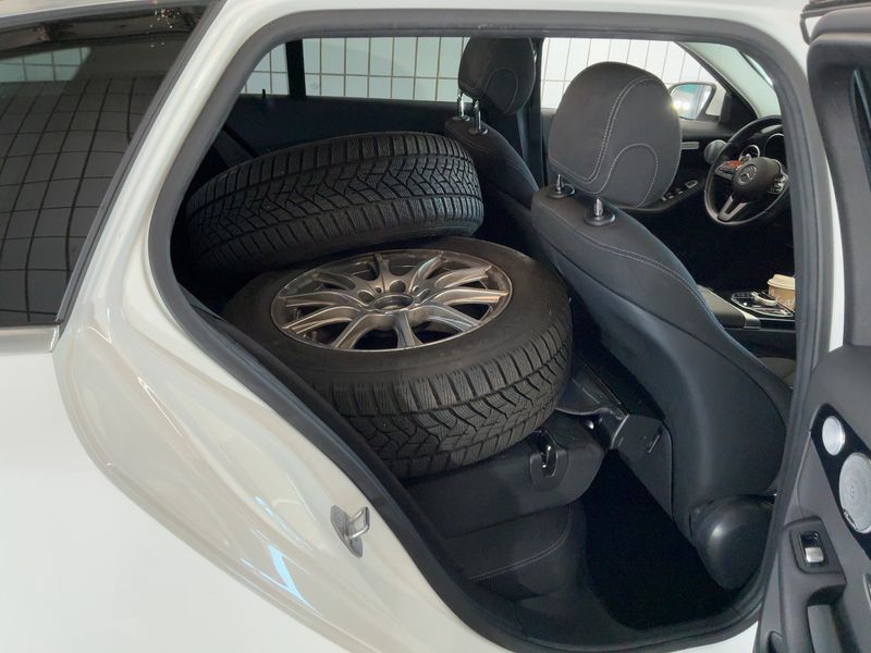 Mercedes-Benz C-Klasse C 220 d T 2020 – снимка 20