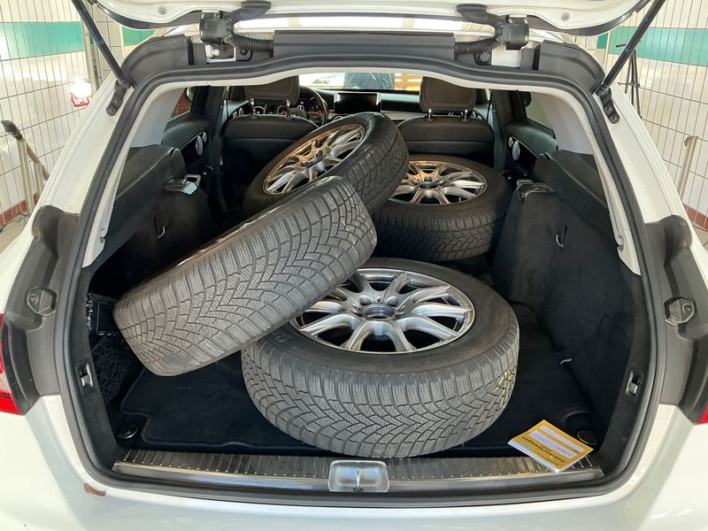 Mercedes-Benz C-Klasse C 220 d T 2020 – снимка 16