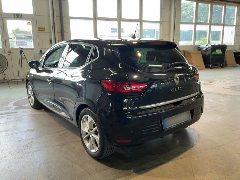Renault Clio 1.2 Limited 2016 – снимка 6