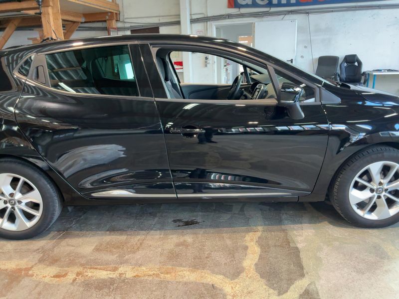 Renault Clio 1.2 Limited 2016 – снимка 10