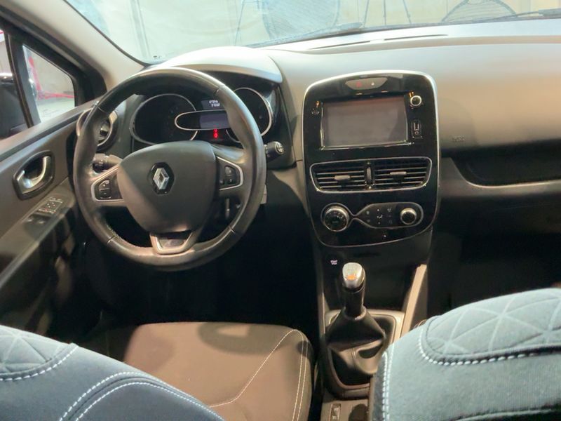 Renault Clio 1.2 Limited 2016 – снимка 18