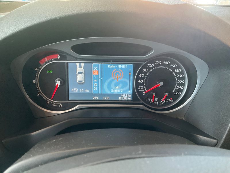 Ford Mondeo 2.0 TDCi Titanium 2007 – снимка 4
