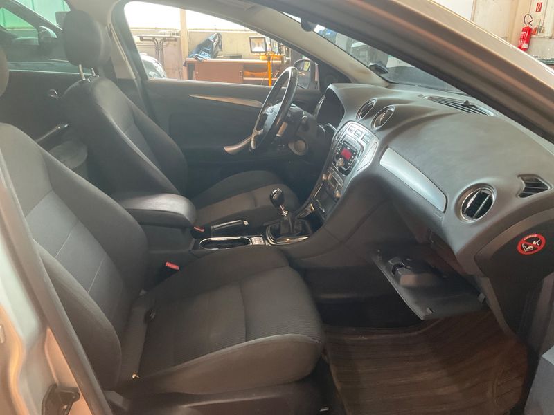 Ford Mondeo 2.0 TDCi Titanium 2007 – снимка 3
