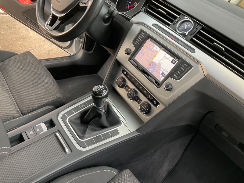 Volkswagen Passat 2.0 TDI 2016 – снимка 40