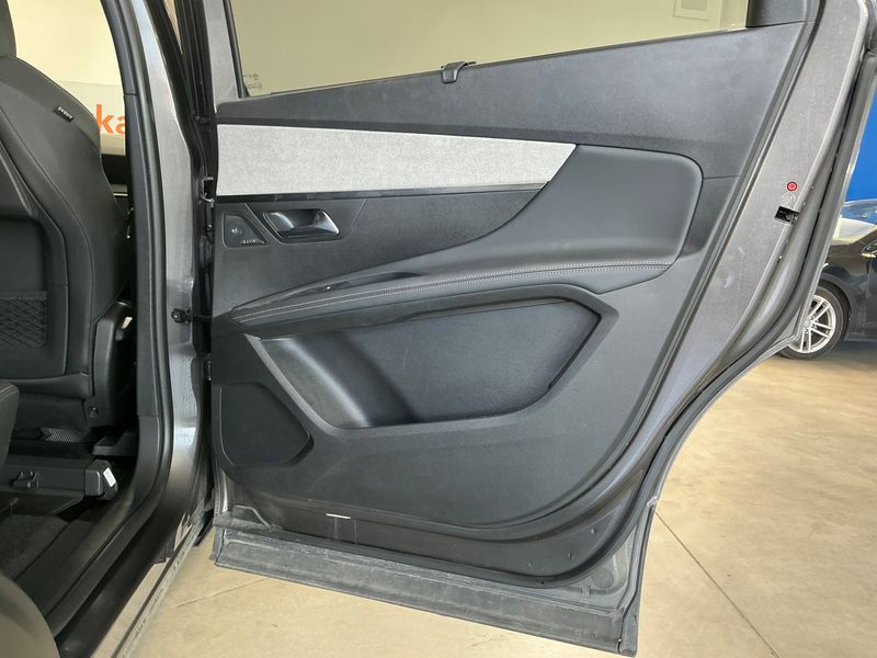 Peugeot 5008 2.0 Blue-HDi GT 2020 – снимка 26
