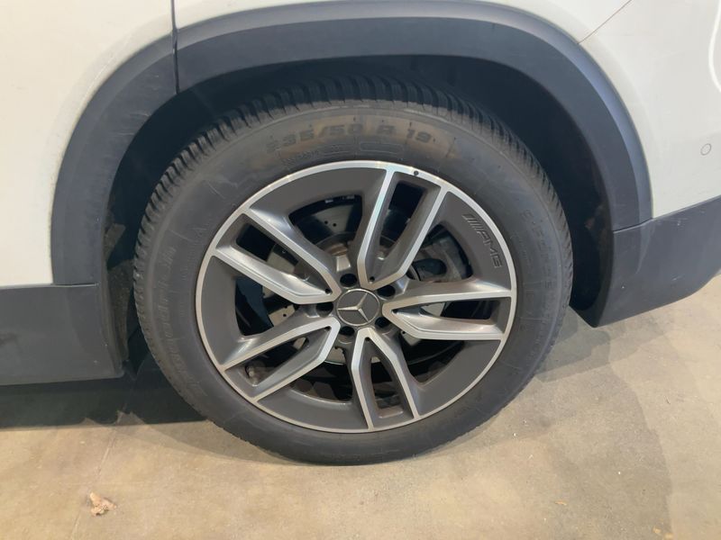 Mercedes-Benz GLB-Klasse GLB 35 AMG Mild-Hybrid 4Matic 2021 – снимка 5