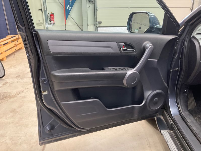Honda CR-V 2.4 VTEC Exclusive Edition 2010 – снимка 23