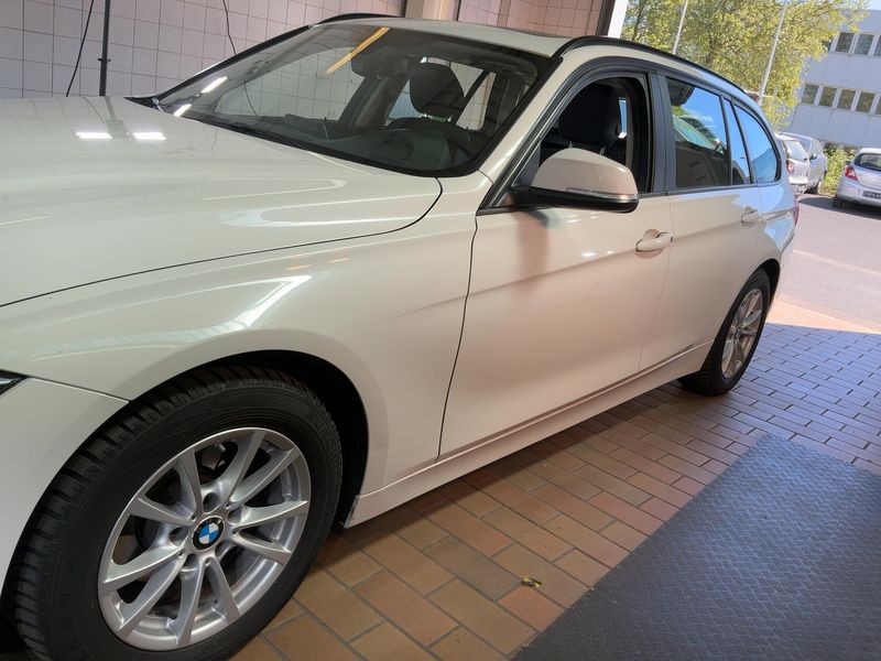 BMW 3er 320i Advantage 2018 – снимка 2