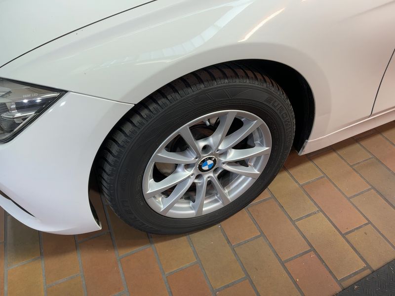 BMW 3er 320i Advantage 2018 – снимка 3