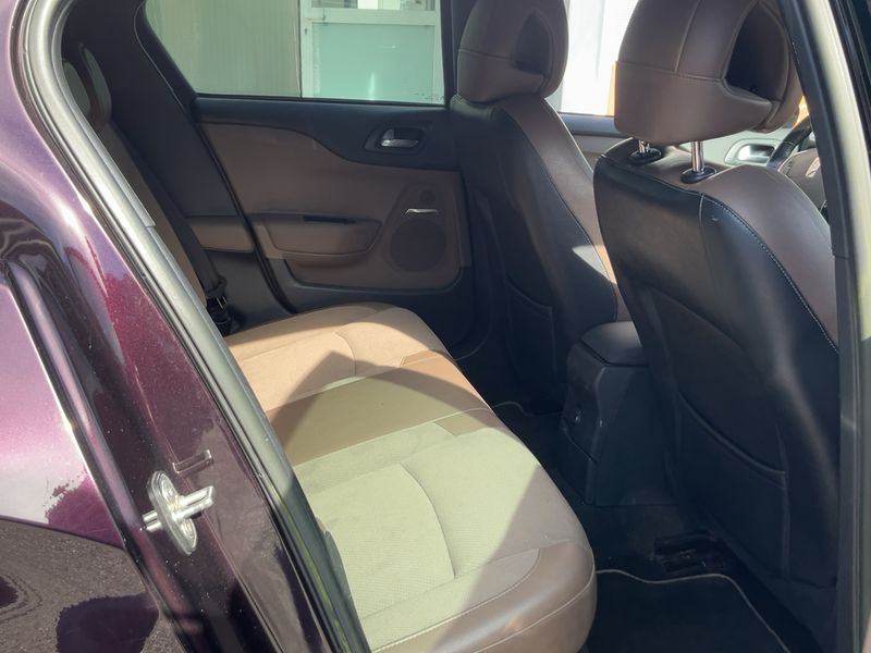 Citroen DS4 1.6 e-HDi Style 2014 – снимка 19