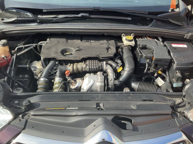 Citroen DS4 1.6 e-HDi Style 2014 – снимка 28