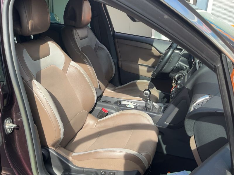 Citroen DS4 1.6 e-HDi Style 2014 – снимка 16