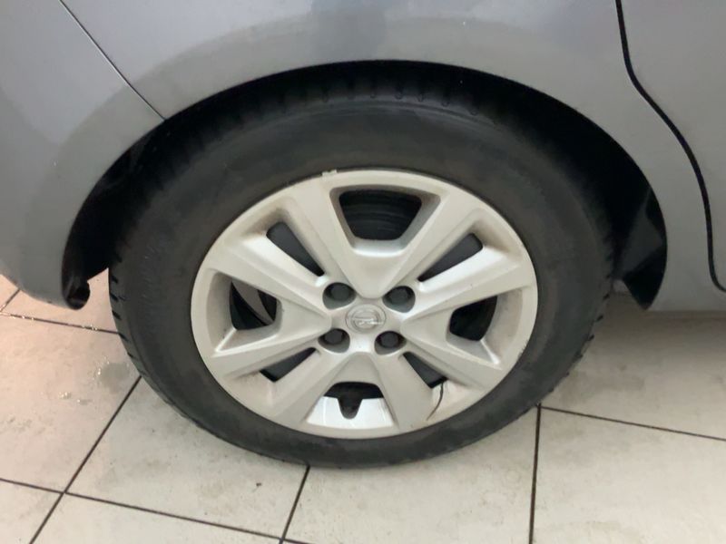 Opel Corsa 1.4 Color Edition 2018 – снимка 9