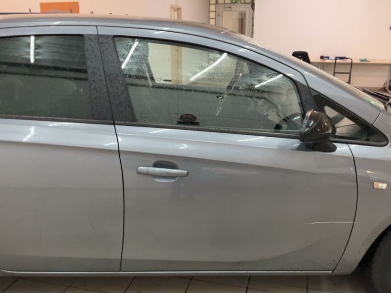 Opel Corsa 1.4 Color Edition 2018 – снимка 10