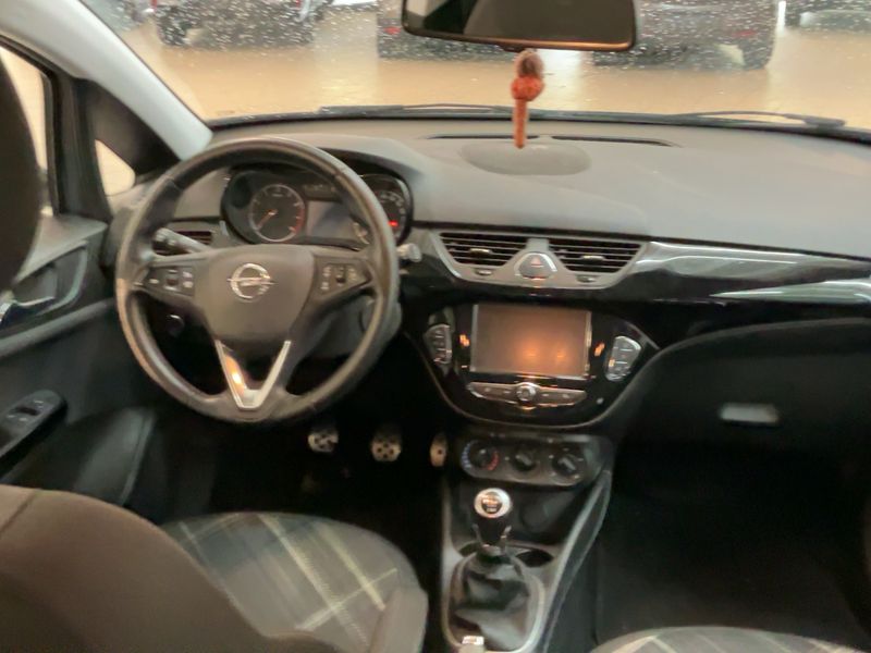 Opel Corsa 1.4 Color Edition 2018 – снимка 18
