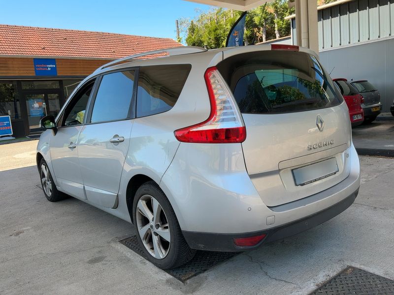 Renault Grand Scenic 1.5 dCi Energy Limited 2016 – снимка 6