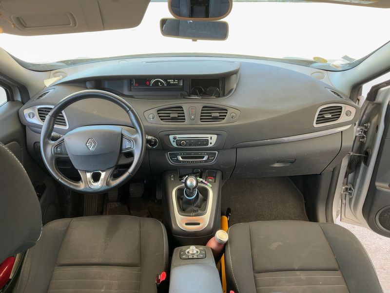 Renault Grand Scenic 1.5 dCi Energy Limited 2016 – снимка 18